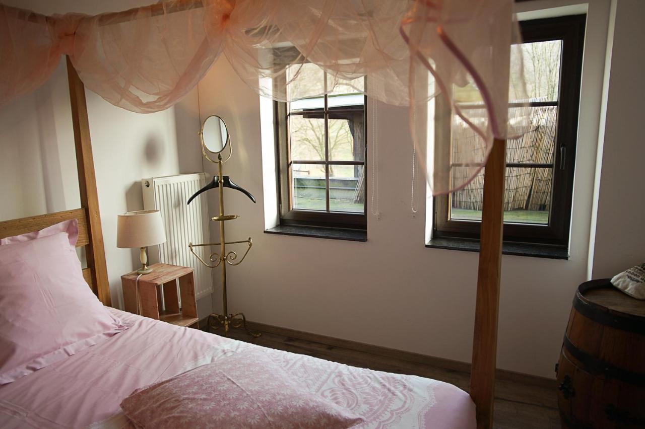 Guest House Western-City Шофонтен Экстерьер фото